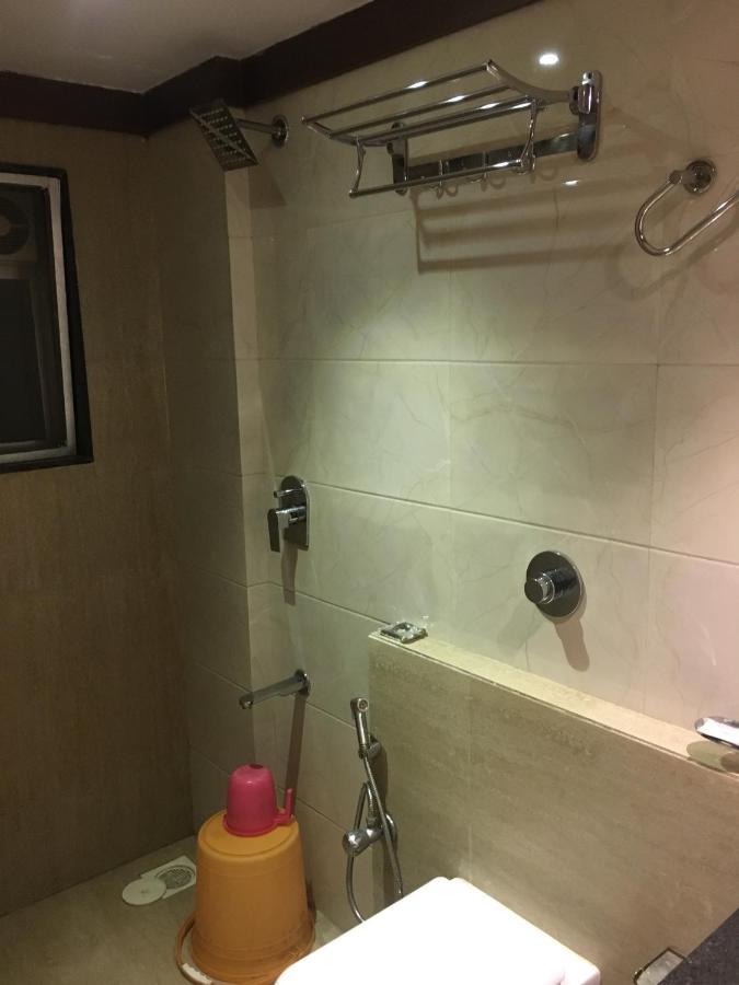 ターネー Pravasi Residencyヴィラ エクステリア 写真