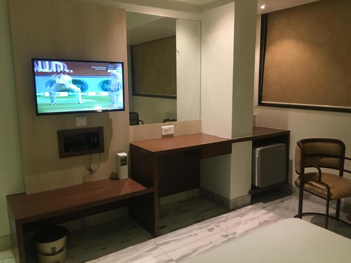 ターネー Pravasi Residencyヴィラ エクステリア 写真